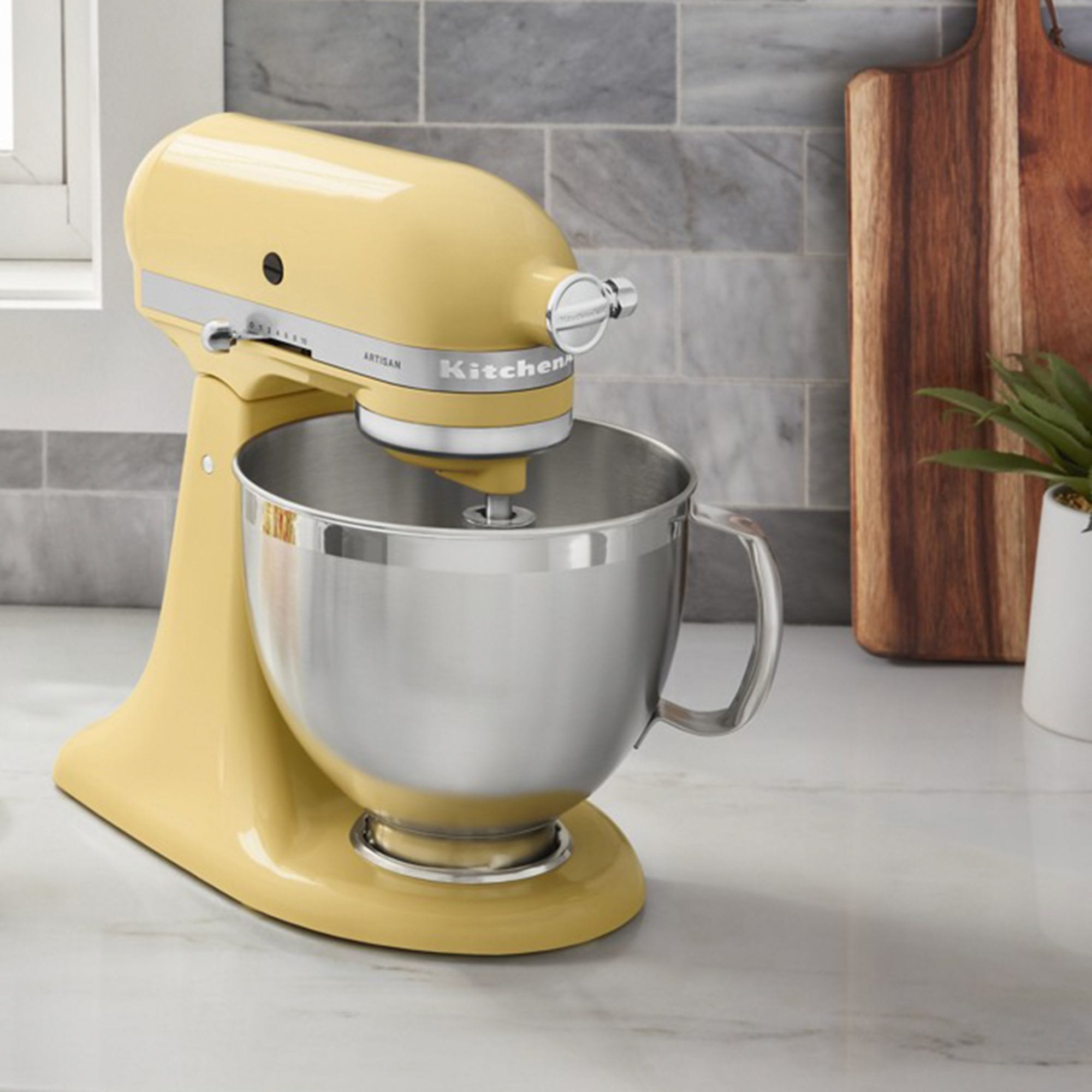 KitchenAid Artisan KSM195 Stand Mixer Majestic Yellow Kitchen Warehouse™